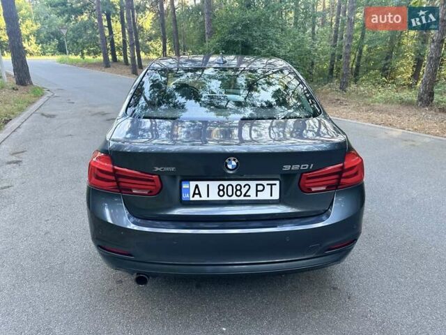 Серый БМВ 3 Серия, объемом двигателя 2 л и пробегом 51 тыс. км за 15300 $, фото 7 на Automoto.ua