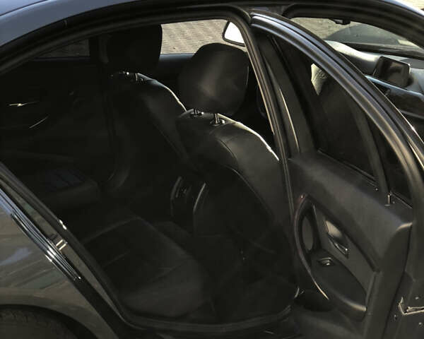 Серый БМВ 3 Серия, объемом двигателя 2 л и пробегом 123 тыс. км за 15000 $, фото 35 на Automoto.ua