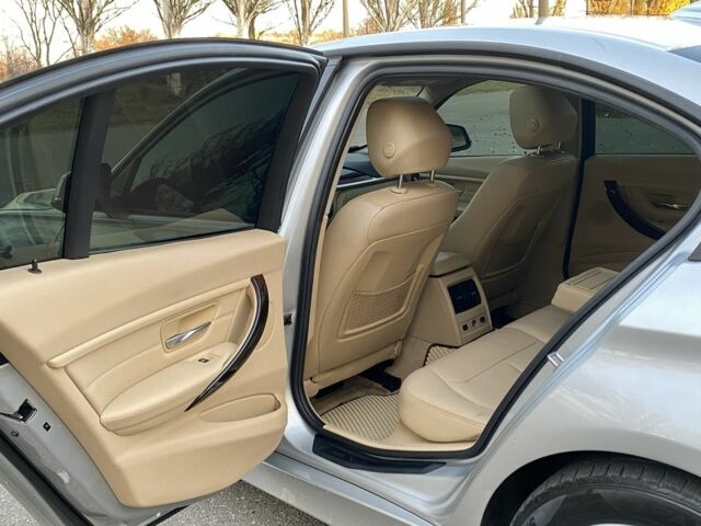 Серый БМВ 3 Серия, объемом двигателя 2 л и пробегом 220 тыс. км за 10990 $, фото 13 на Automoto.ua