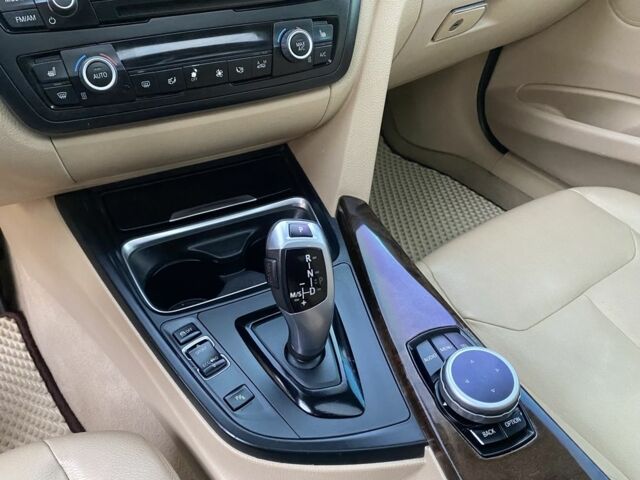 Серый БМВ 3 Серия, объемом двигателя 2 л и пробегом 220 тыс. км за 10990 $, фото 17 на Automoto.ua