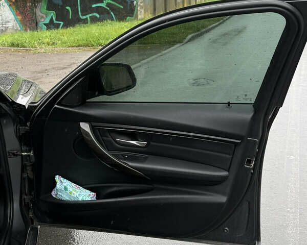 Сірий БМВ 3 Серія, об'ємом двигуна 2 л та пробігом 210 тис. км за 14500 $, фото 9 на Automoto.ua