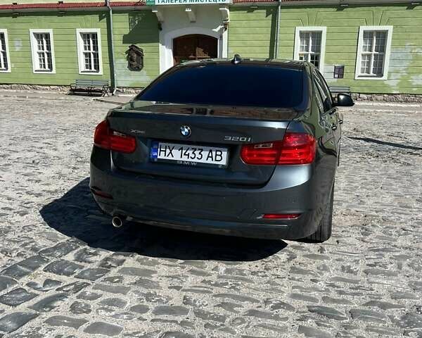 Сірий БМВ 3 Серія, об'ємом двигуна 2 л та пробігом 141 тис. км за 16000 $, фото 11 на Automoto.ua