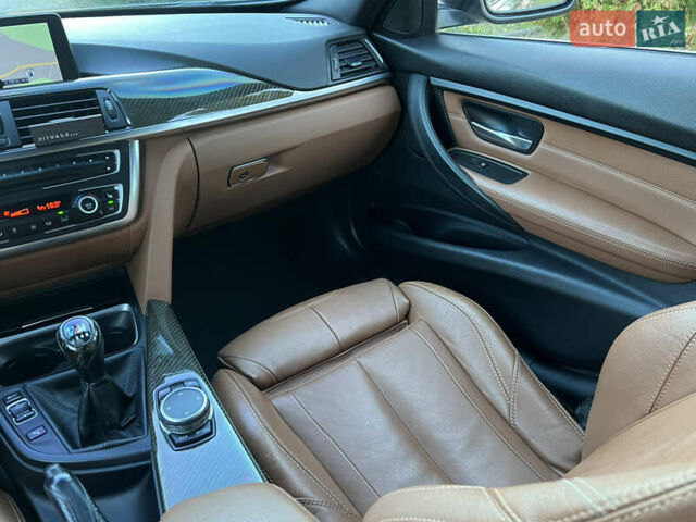 Сірий БМВ 3 Серія, об'ємом двигуна 2.98 л та пробігом 129 тис. км за 15900 $, фото 22 на Automoto.ua