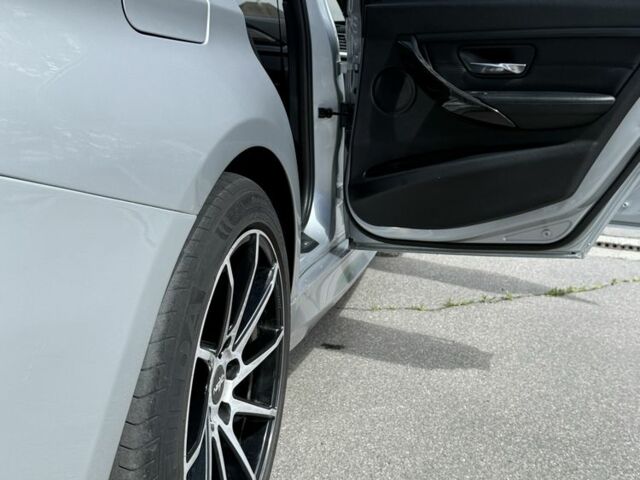 Сірий БМВ 3 Серія, об'ємом двигуна 2 л та пробігом 175 тис. км за 15000 $, фото 9 на Automoto.ua