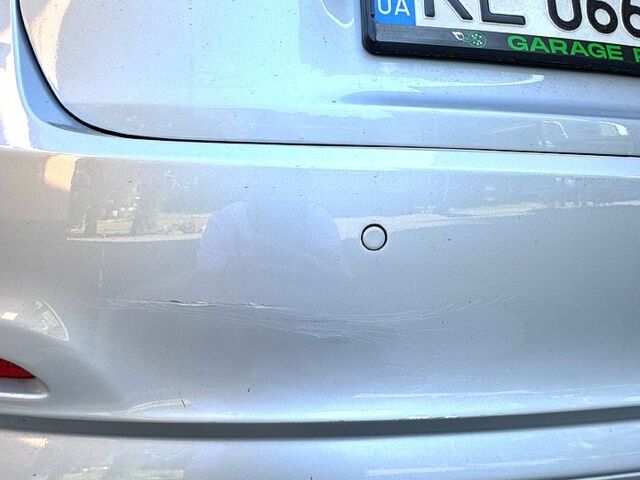 Сірий БМВ 3 Серія, об'ємом двигуна 2 л та пробігом 113 тис. км за 11100 $, фото 6 на Automoto.ua