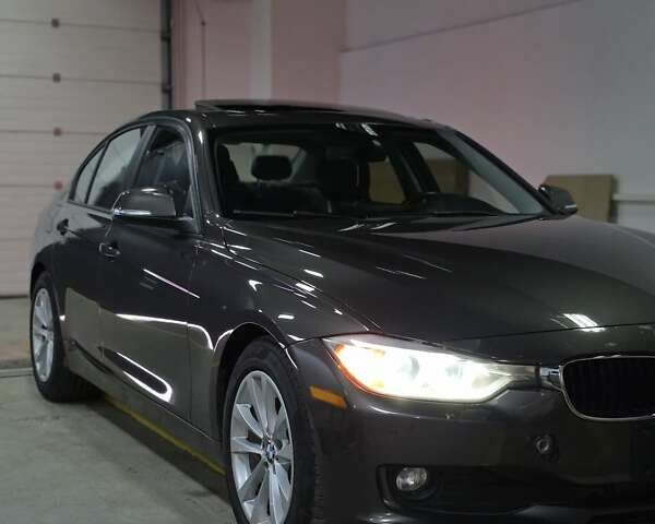 Серый БМВ 3 Серия, объемом двигателя 2 л и пробегом 324 тыс. км за 15750 $, фото 1 на Automoto.ua