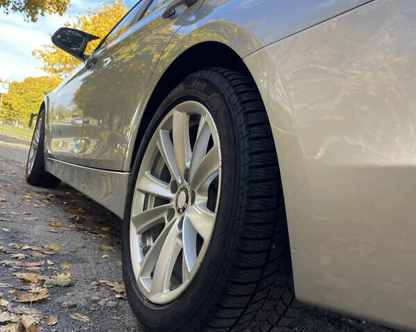 БМВ 3 Серия 2015 в Запорожье на Automoto.ua Серый БМВ 3 Серия, объемом двигателя 2 л и пробегом 165 тыс. км за 12800 $, фото 16 на Automoto.ua