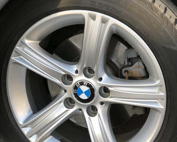 Серый БМВ 3 Серия, объемом двигателя 2 л и пробегом 123 тыс. км за 15000 $, фото 48 на Automoto.ua