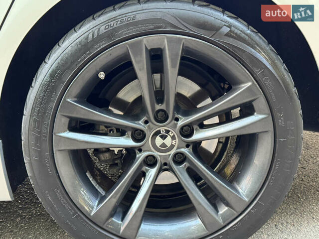 Серый БМВ 3 Серия, объемом двигателя 2 л и пробегом 196 тыс. км за 14800 $, фото 19 на Automoto.ua