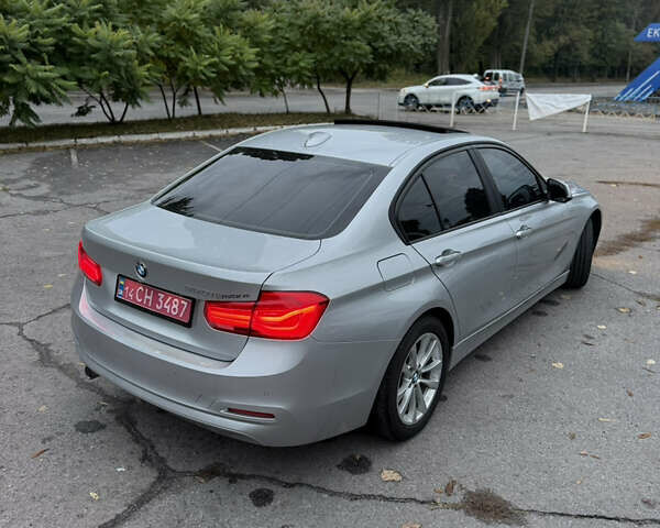 Серый БМВ 3 Серия, объемом двигателя 2 л и пробегом 143 тыс. км за 12000 $, фото 10 на Automoto.ua