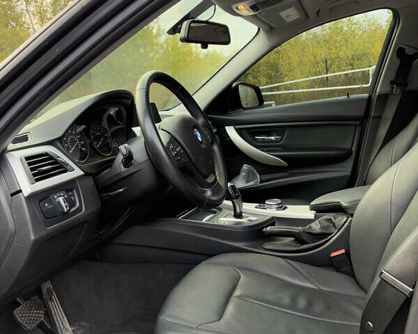 БМВ 3 Серия 2015 в Днепре (Днепропетровске) на Automoto.ua Серый БМВ 3 Серия, объемом двигателя 2 л и пробегом 104 тыс. км за 15500 $, фото 9 на Automoto.ua