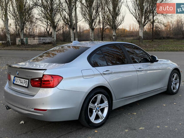 Серый БМВ 3 Серия, объемом двигателя 2 л и пробегом 220 тыс. км за 10990 $, фото 3 на Automoto.ua