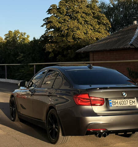 Сірий БМВ 3 Серія, об'ємом двигуна 2 л та пробігом 175 тис. км за 15999 $, фото 14 на Automoto.ua