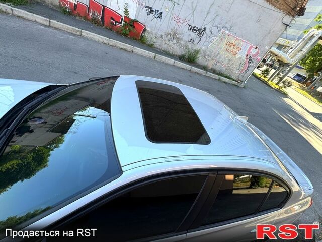 Сірий БМВ 3 Серія, об'ємом двигуна 2 л та пробігом 113 тис. км за 11100 $, фото 5 на Automoto.ua