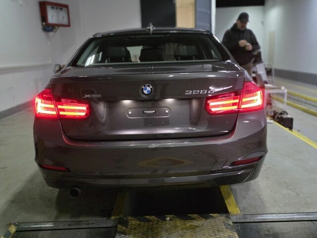 Сірий БМВ 3 Серія, об'ємом двигуна 2 л та пробігом 320 тис. км за 15250 $, фото 3 на Automoto.ua