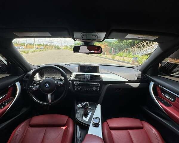 Серый БМВ 3 Серия, объемом двигателя 2 л и пробегом 82 тыс. км за 18999 $, фото 10 на Automoto.ua