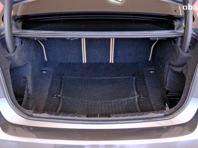 Серый БМВ 3 Серия, объемом двигателя 2 л и пробегом 230 тыс. км за 14900 $, фото 8 на Automoto.ua