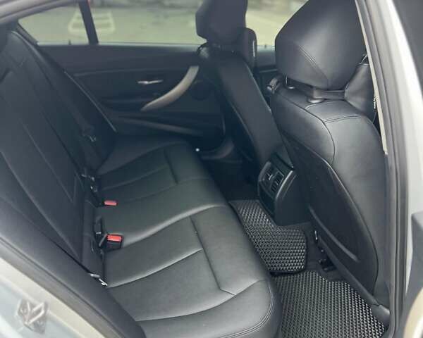 Серый БМВ 3 Серия, объемом двигателя 2 л и пробегом 150 тыс. км за 14650 $, фото 20 на Automoto.ua