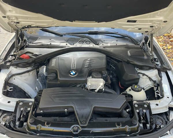 БМВ 3 Серия 2015 в Запорожье на Automoto.ua Серый БМВ 3 Серия, объемом двигателя 2 л и пробегом 165 тыс. км за 12800 $, фото 28 на Automoto.ua