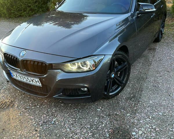 Сірий БМВ 3 Серія, об'ємом двигуна 2.98 л та пробігом 129 тис. км за 15900 $, фото 4 на Automoto.ua