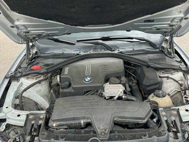 БМВ 3 Серия 2015 в Днепре (Днепропетровске) на Automoto.ua Серый БМВ 3 Серия, объемом двигателя 2 л и пробегом 153 тыс. км за 11550 $, фото 22 на Automoto.ua