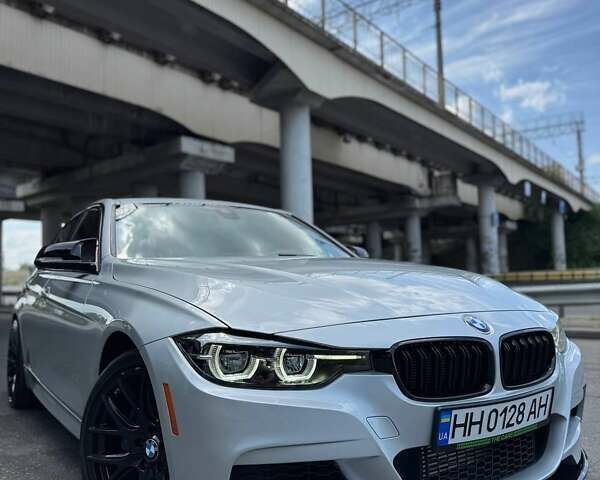 Серый БМВ 3 Серия, объемом двигателя 2 л и пробегом 82 тыс. км за 18999 $, фото 14 на Automoto.ua