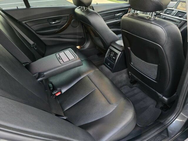 Серый БМВ 3 Серия, объемом двигателя 2 л и пробегом 71 тыс. км за 1800 $, фото 8 на Automoto.ua