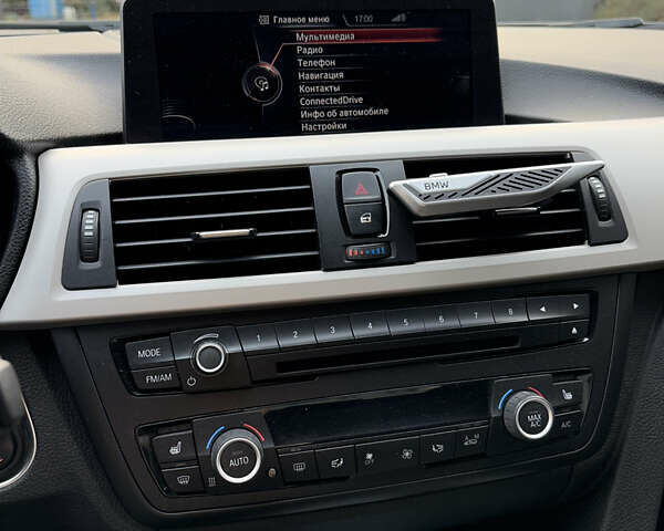 БМВ 3 Серия 2015 в Днепре (Днепропетровске) на Automoto.ua Серый БМВ 3 Серия, объемом двигателя 2 л и пробегом 104 тыс. км за 15500 $, фото 10 на Automoto.ua