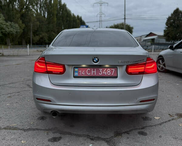 Серый БМВ 3 Серия, объемом двигателя 2 л и пробегом 143 тыс. км за 12000 $, фото 11 на Automoto.ua