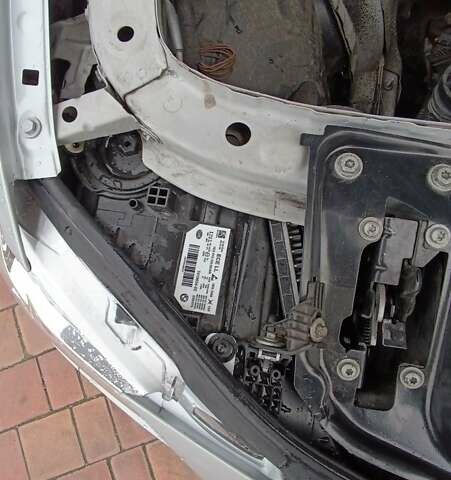 Серый БМВ 3 Серия, объемом двигателя 2 л и пробегом 140 тыс. км за 13900 $, фото 17 на Automoto.ua