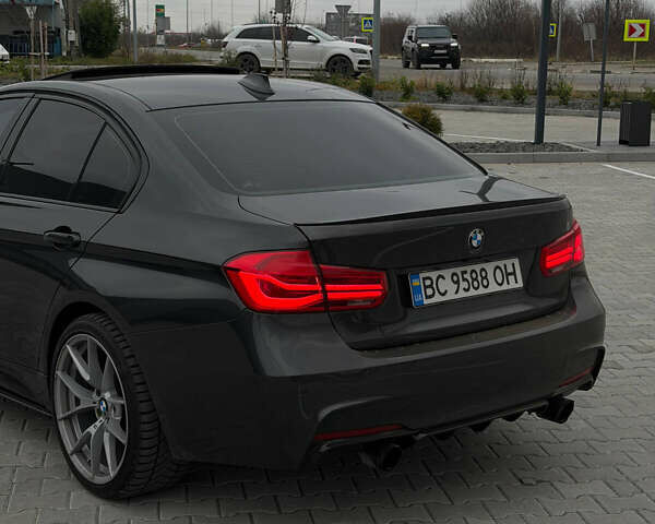 Серый БМВ 3 Серия, объемом двигателя 2 л и пробегом 180 тыс. км за 13800 $, фото 6 на Automoto.ua