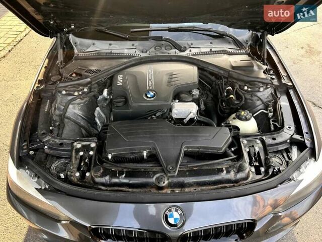 Серый БМВ 3 Серия, объемом двигателя 2 л и пробегом 145 тыс. км за 12800 $, фото 11 на Automoto.ua