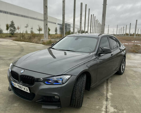 Серый БМВ 3 Серия, объемом двигателя 2 л и пробегом 138 тыс. км за 16500 $, фото 1 на Automoto.ua