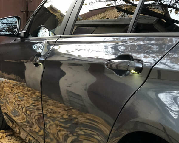 Серый БМВ 3 Серия, объемом двигателя 2 л и пробегом 123 тыс. км за 15000 $, фото 51 на Automoto.ua