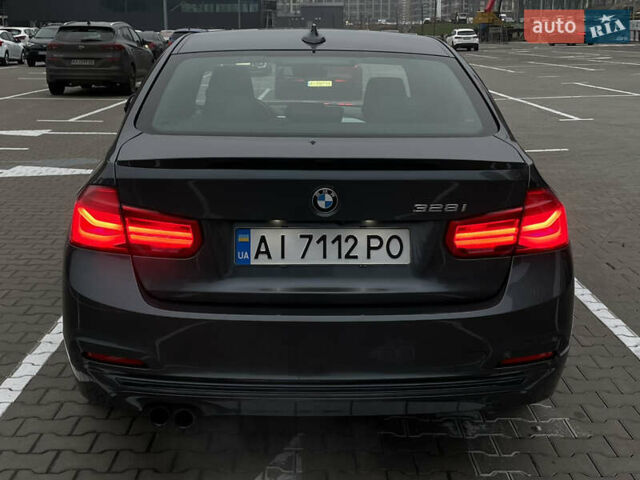 Серый БМВ 3 Серия, объемом двигателя 2 л и пробегом 94 тыс. км за 15800 $, фото 2 на Automoto.ua
