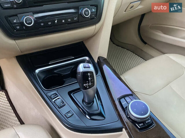 Серый БМВ 3 Серия, объемом двигателя 2 л и пробегом 220 тыс. км за 10990 $, фото 18 на Automoto.ua