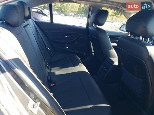 Сірий БМВ 3 Серія, об'ємом двигуна 2 л та пробігом 125 тис. км за 1800 $, фото 9 на Automoto.ua