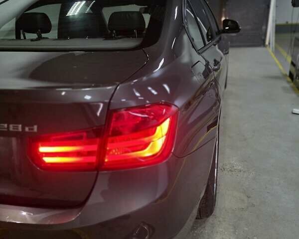 Серый БМВ 3 Серия, объемом двигателя 2 л и пробегом 324 тыс. км за 15750 $, фото 4 на Automoto.ua