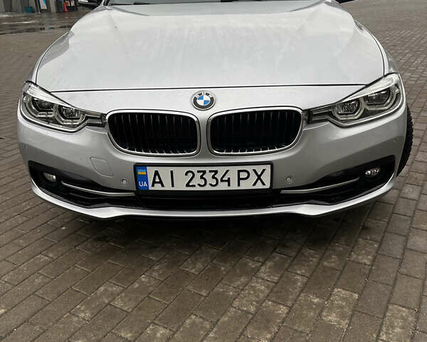 Серый БМВ 3 Серия, объемом двигателя 2 л и пробегом 217 тыс. км за 15000 $, фото 8 на Automoto.ua