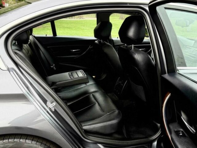 Сірий БМВ 3 Серія, об'ємом двигуна 2 л та пробігом 72 тис. км за 7000 $, фото 10 на Automoto.ua