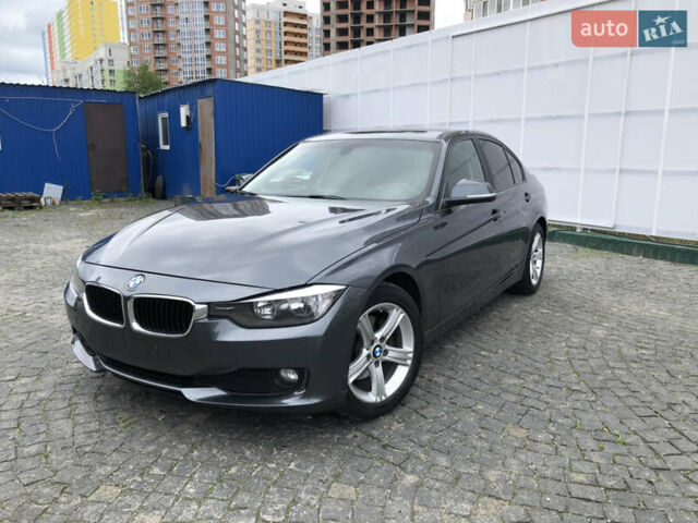 Серый БМВ 3 Серия, объемом двигателя 2 л и пробегом 123 тыс. км за 15000 $, фото 1 на Automoto.ua