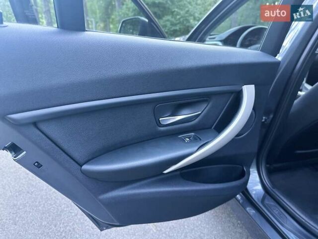 Серый БМВ 3 Серия, объемом двигателя 2 л и пробегом 51 тыс. км за 15300 $, фото 18 на Automoto.ua
