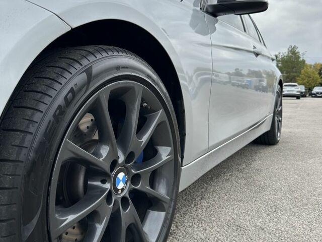 БМВ 3 Серия 2015 в Днепре (Днепропетровске) на Automoto.ua Серый БМВ 3 Серия, объемом двигателя 2 л и пробегом 153 тыс. км за 11550 $, фото 14 на Automoto.ua