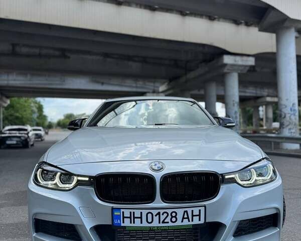 Серый БМВ 3 Серия, объемом двигателя 2 л и пробегом 82 тыс. км за 18999 $, фото 13 на Automoto.ua