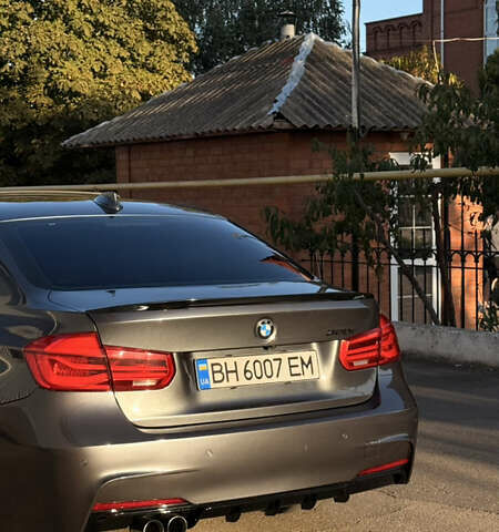 Сірий БМВ 3 Серія, об'ємом двигуна 2 л та пробігом 175 тис. км за 15999 $, фото 9 на Automoto.ua