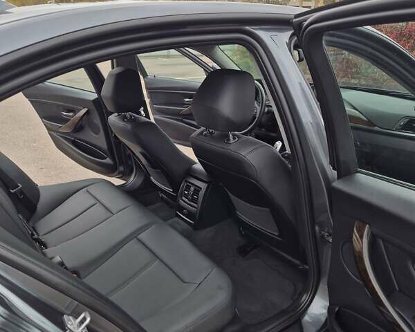 Серый БМВ 3 Серия, объемом двигателя 2 л и пробегом 144 тыс. км за 15500 $, фото 27 на Automoto.ua