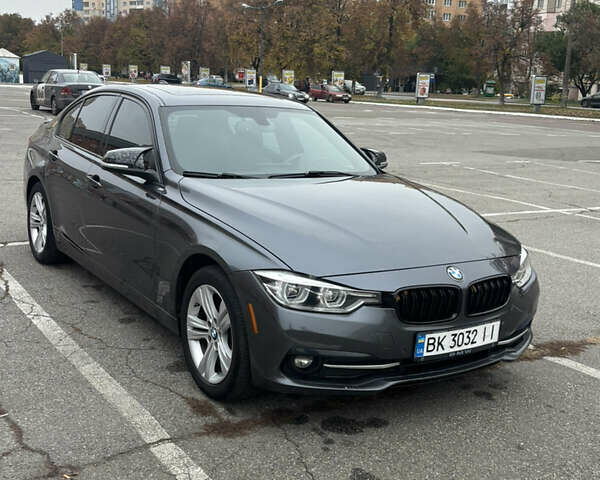 Серый БМВ 3 Серия, объемом двигателя 2 л и пробегом 229 тыс. км за 16400 $, фото 3 на Automoto.ua