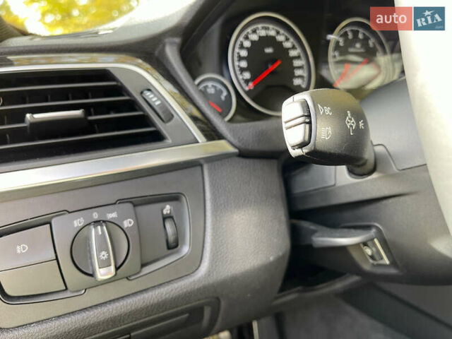 БМВ 3 Серія 2016 у Львові на Automoto.ua Сірий БМВ 3 Серія, об'ємом двигуна 2 л та пробігом 119 тис. км за 22500 $, фото 13 на Automoto.ua