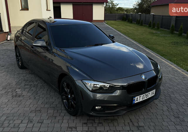 Серый БМВ 3 Серия, объемом двигателя 2 л и пробегом 176 тыс. км за 15000 $, фото 5 на Automoto.ua