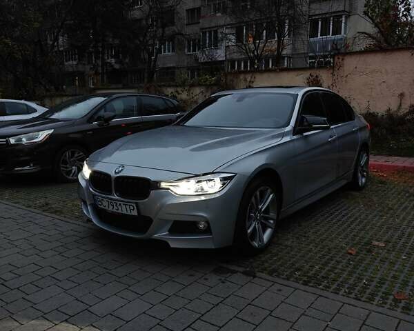 Сірий БМВ 3 Серія, об'ємом двигуна 2 л та пробігом 130 тис. км за 21000 $, фото 9 на Automoto.ua
